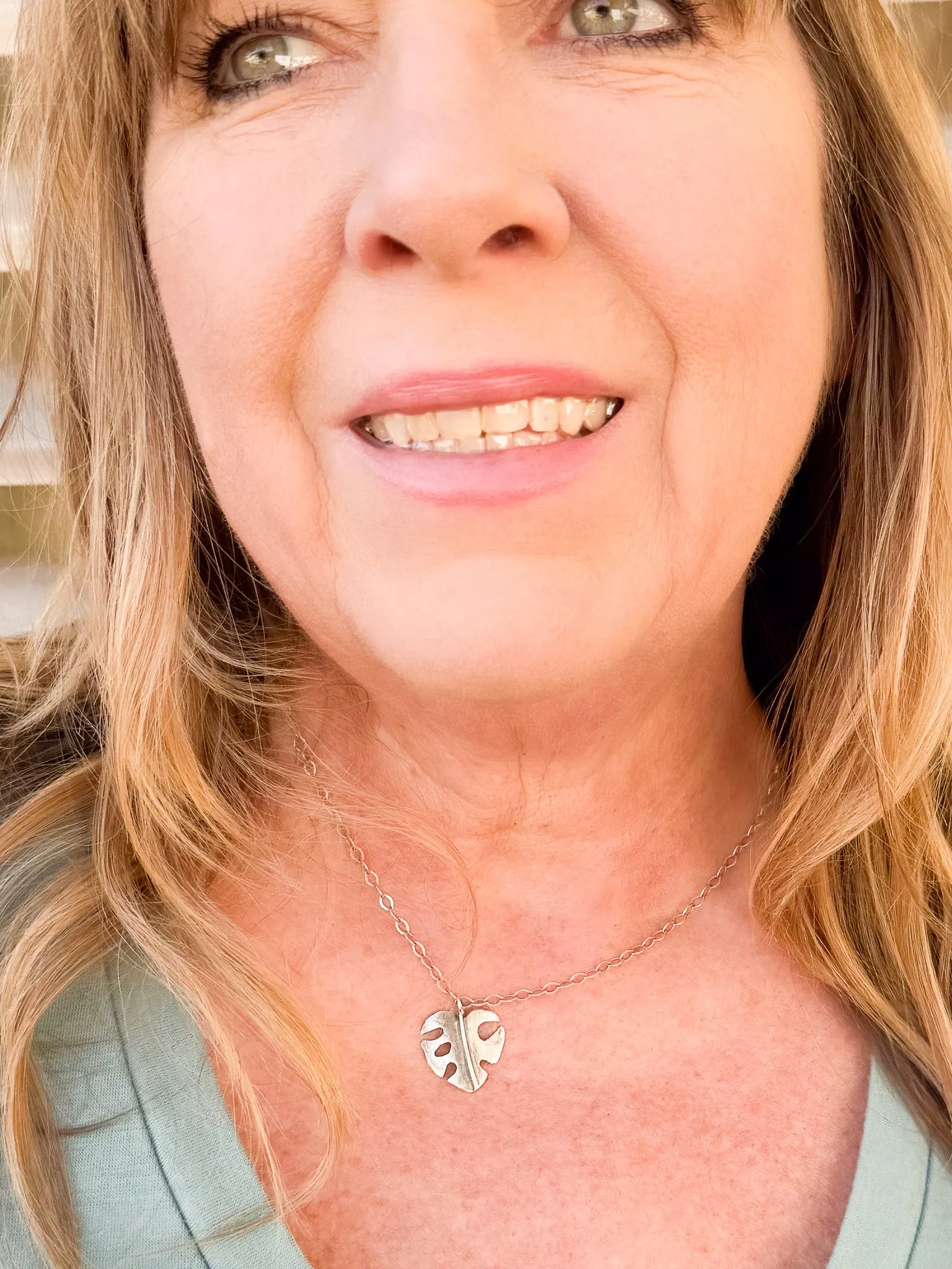 Monstera Necklace (Small)