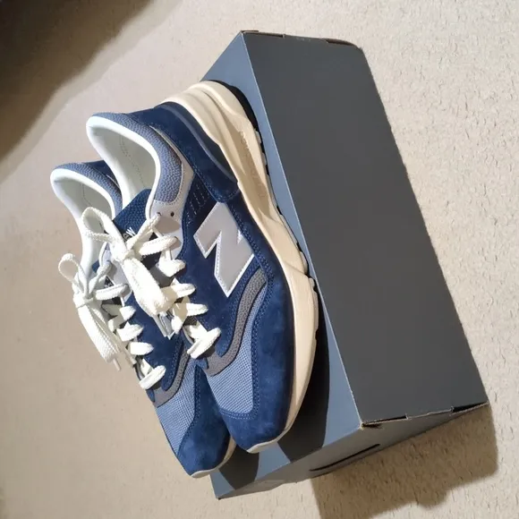 New Balance 997R