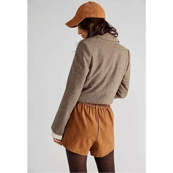 NWTGS FREE PEOPLE Roma Vegan Suede Shorts / Mocha