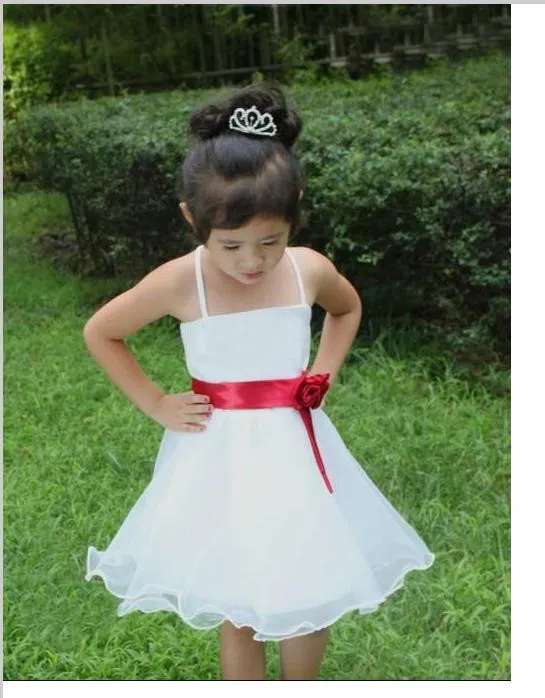 Organza Princess Spaghetti Straps Flower Girl Dresses With Hand-made Flower