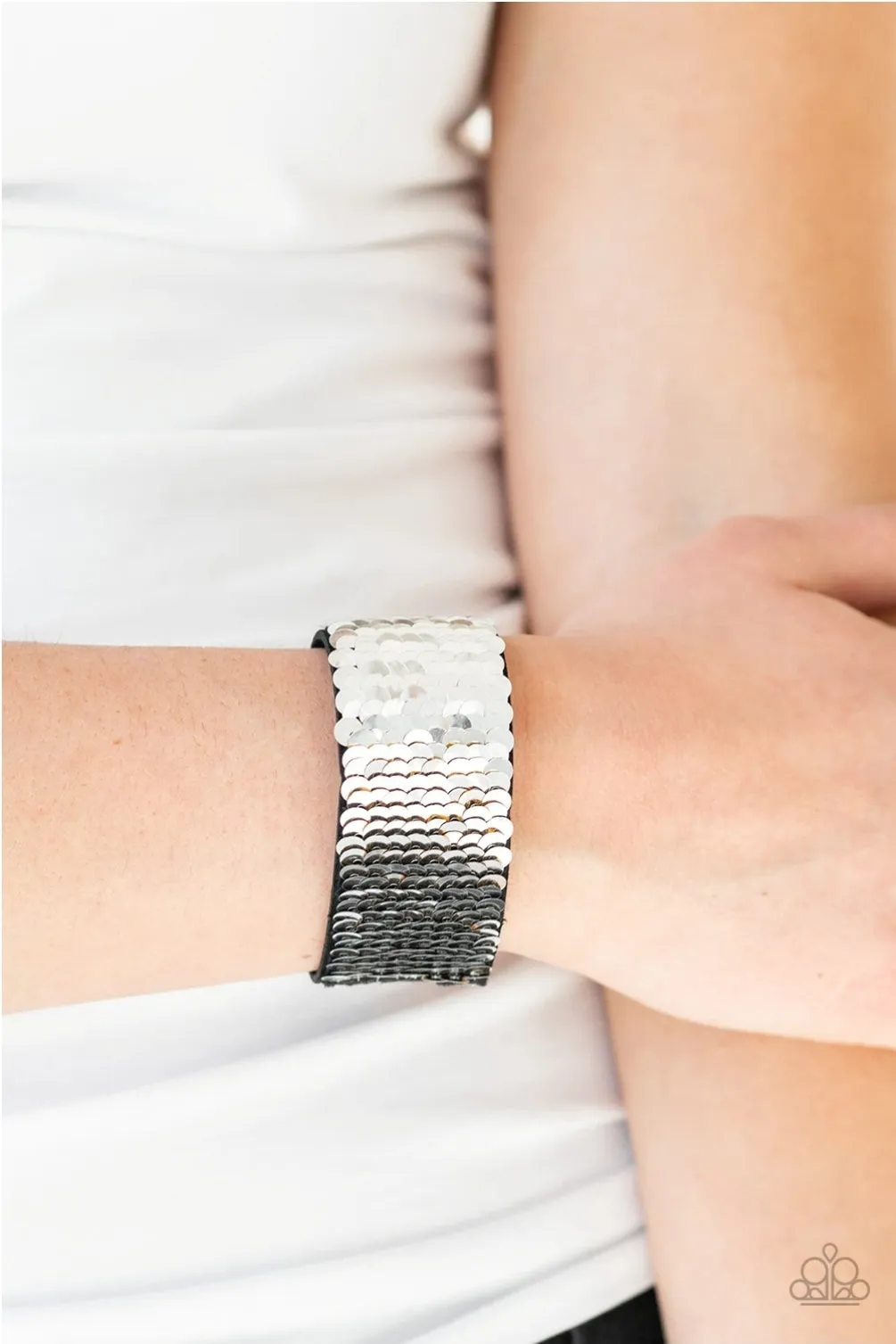 Paparazzi Mer-mazingly Mermaid - Sequin Wrap Bracelet