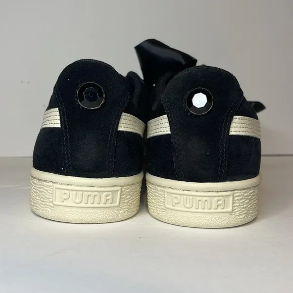 Puma Suede Heart Jewel Jr