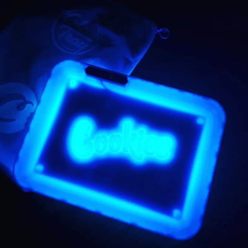 Quality Glow Exclusive Rolling Tray