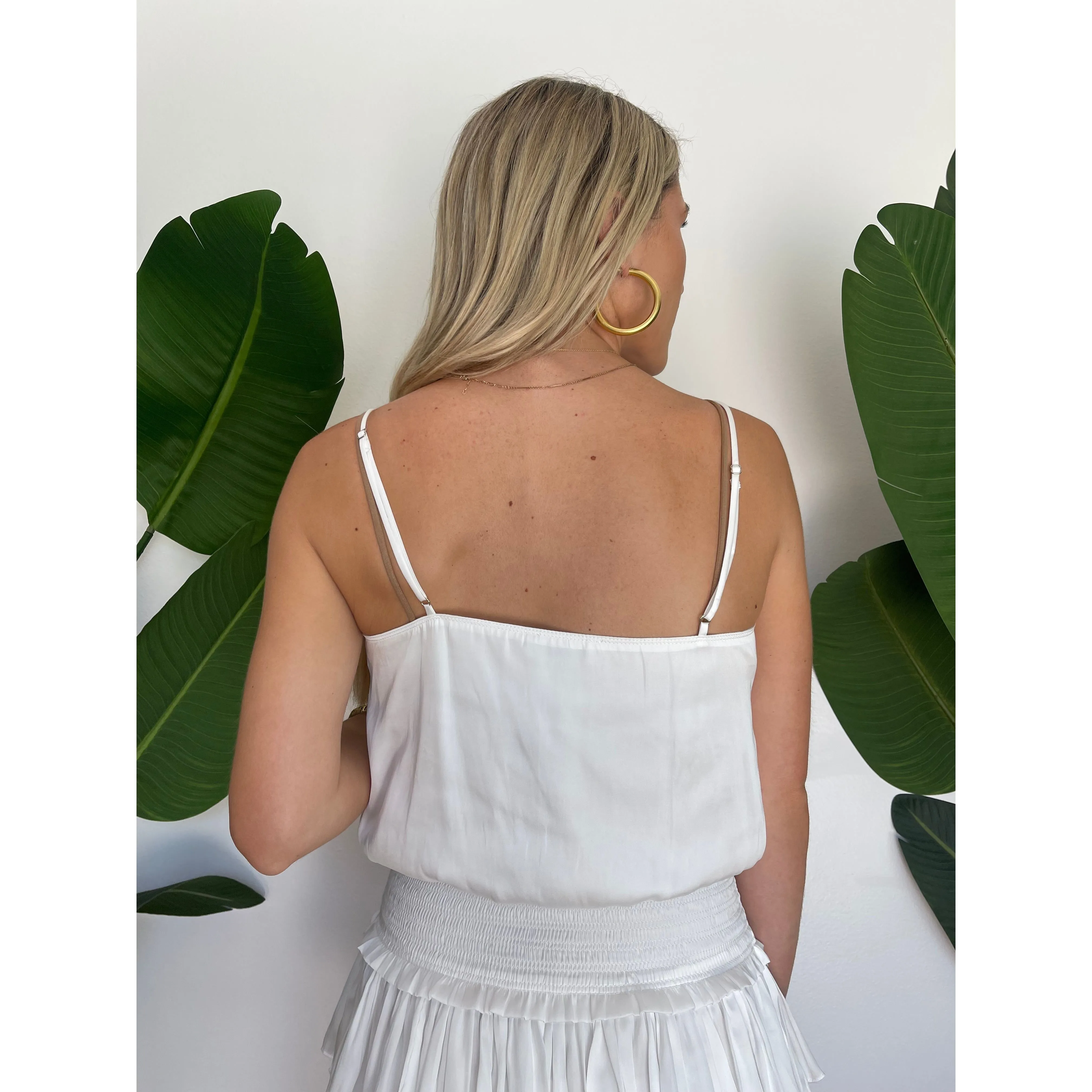 Reset Simple Tank White