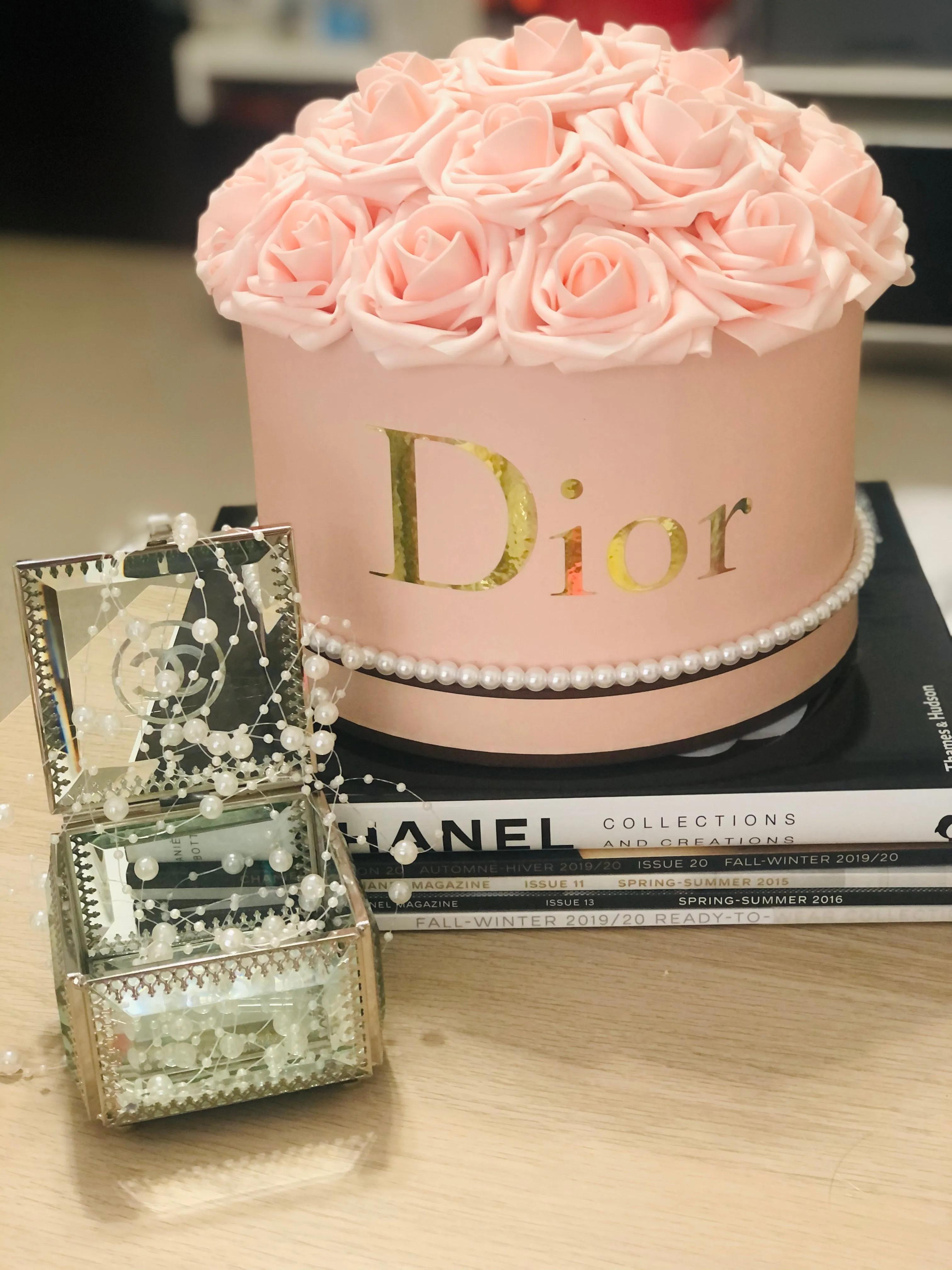 Rose Box in Pink with Pearls