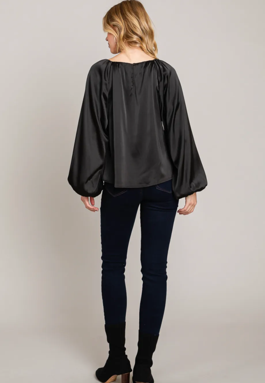 Simple and Classy Black Long Sleeve Top