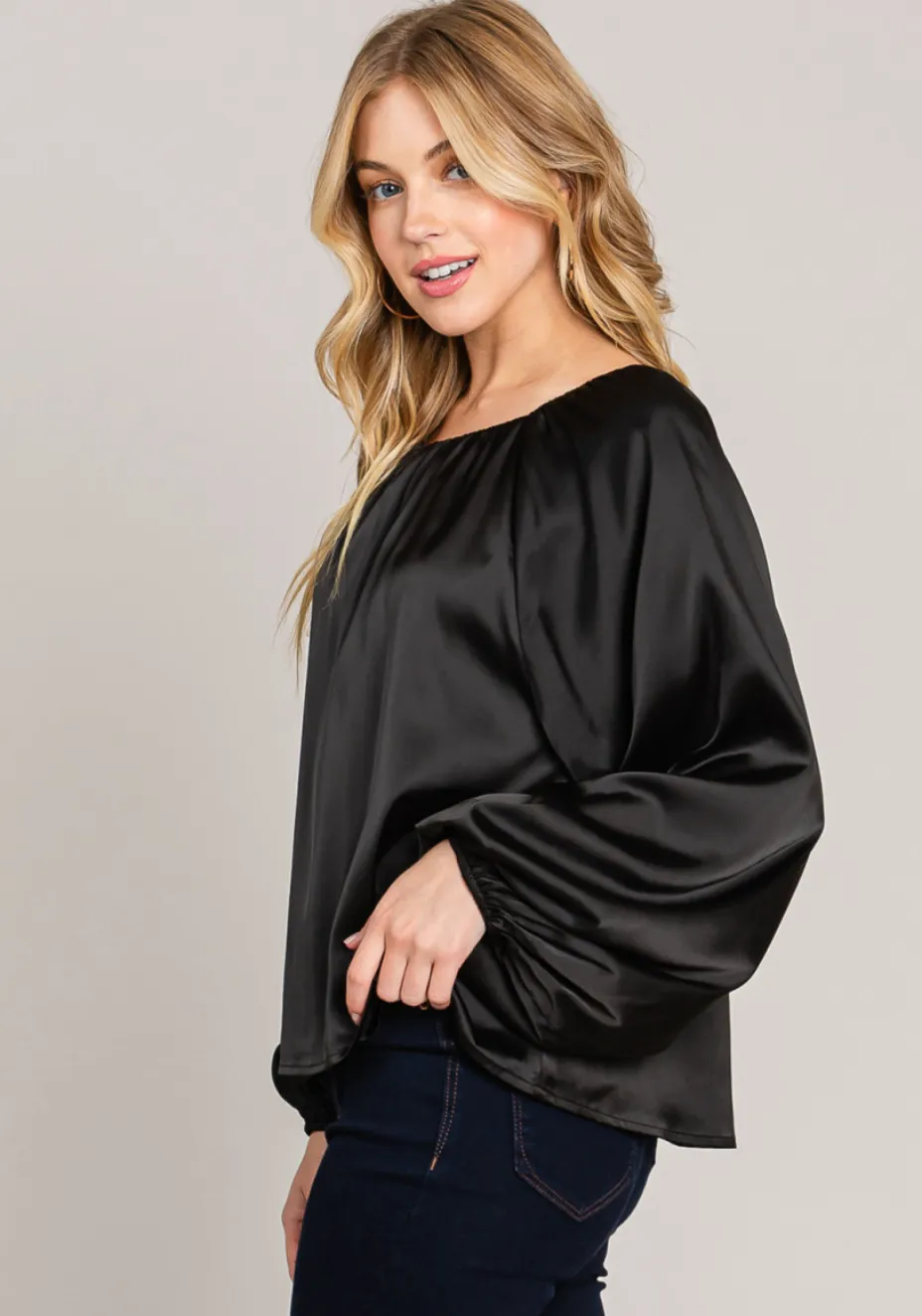 Simple and Classy Black Long Sleeve Top