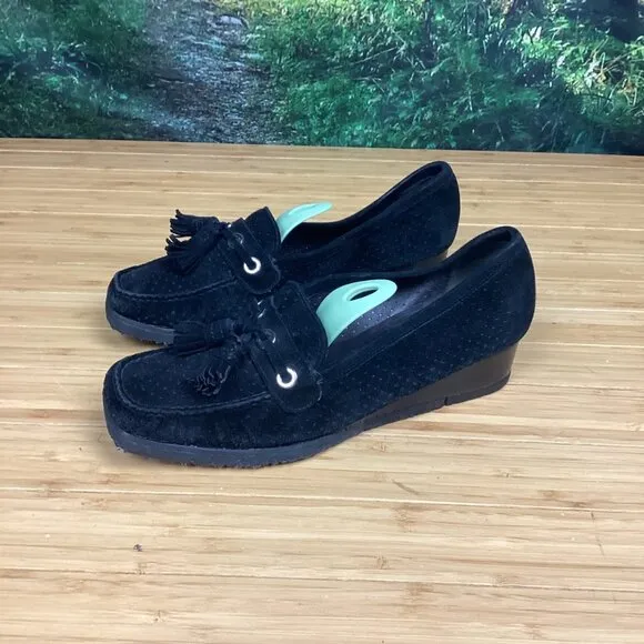 STUART WEITZMAN Black Wedge Loafters w/ Tassels 8M