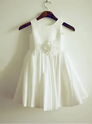 Taffeta Princess Sleeveless Flower Girl Dresses With Hand-Made Flower