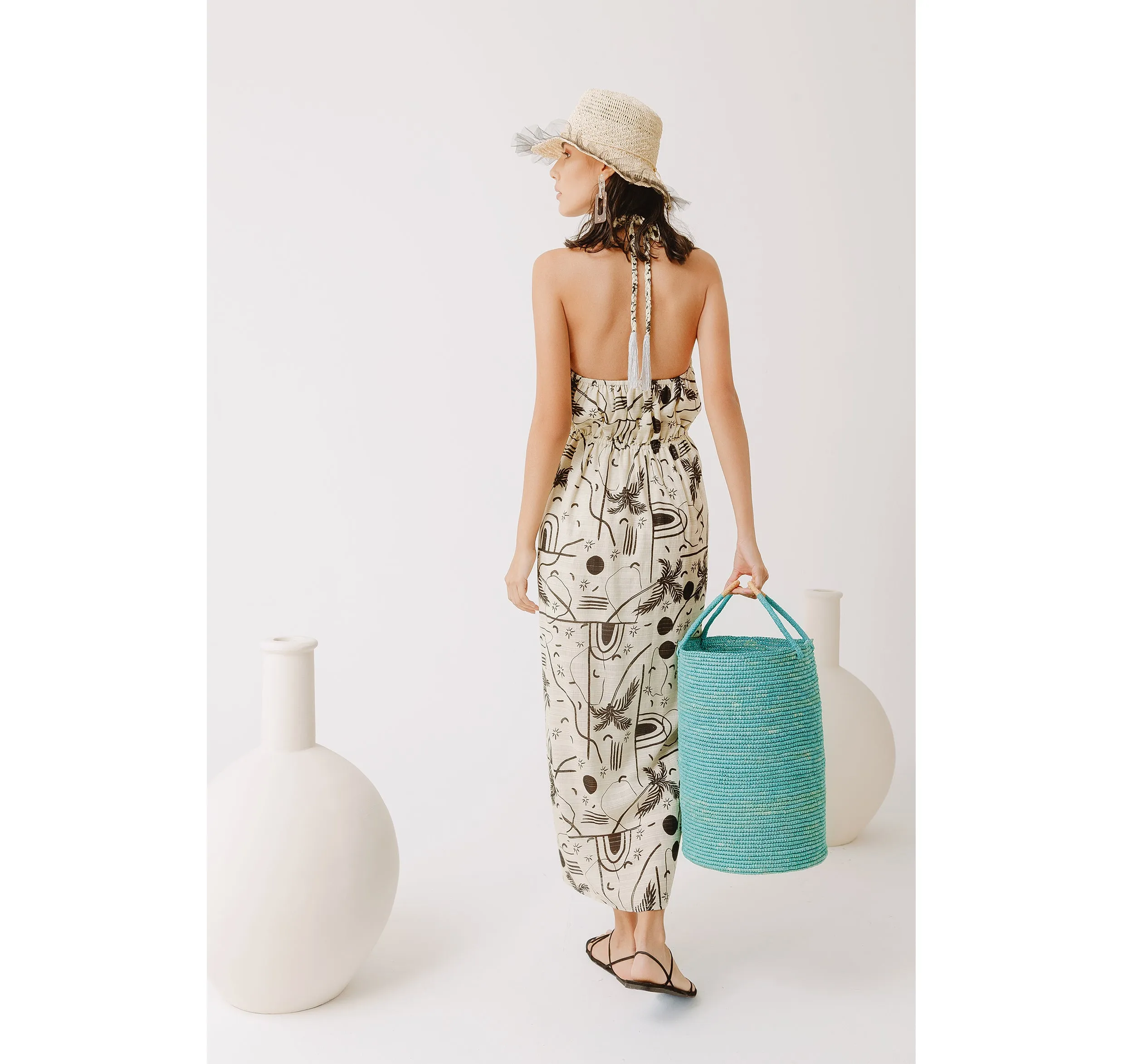 Tall Solid Beach Basket