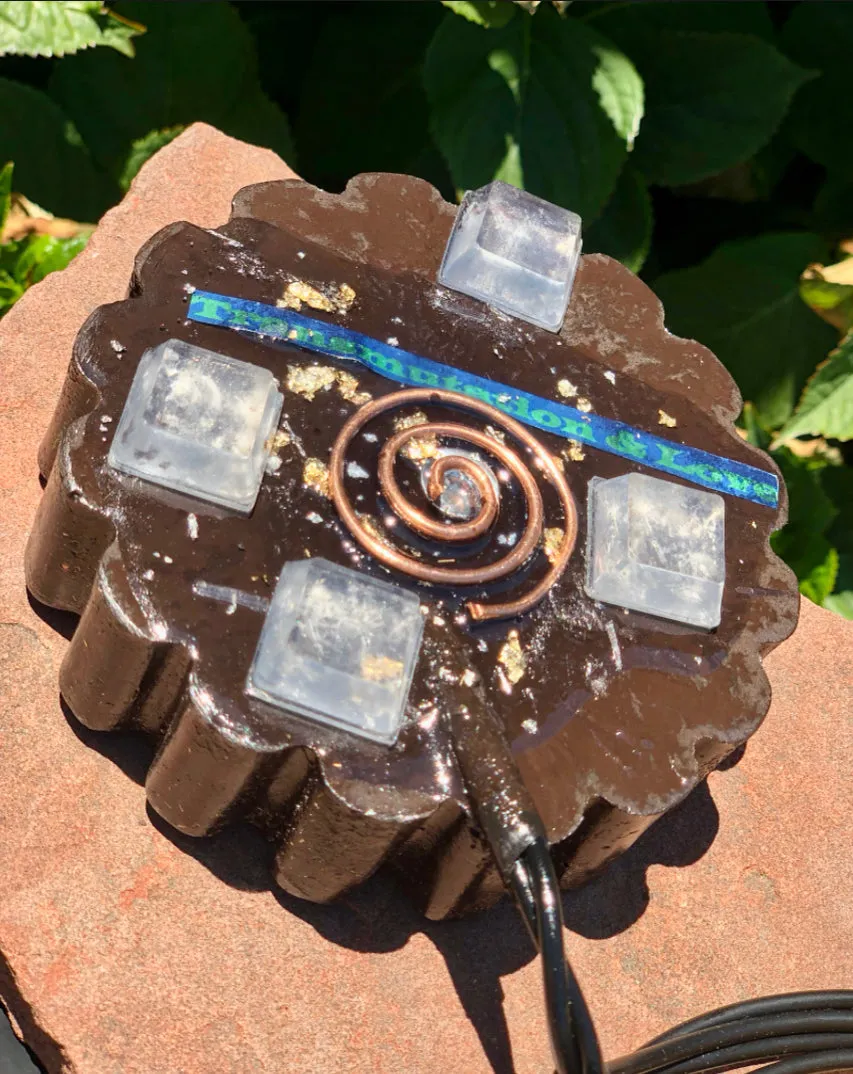 The “Flower Equalizer” 15 Hz Radionics Charging Plate- 17 oz, 4.25” diameter, 1.5” height