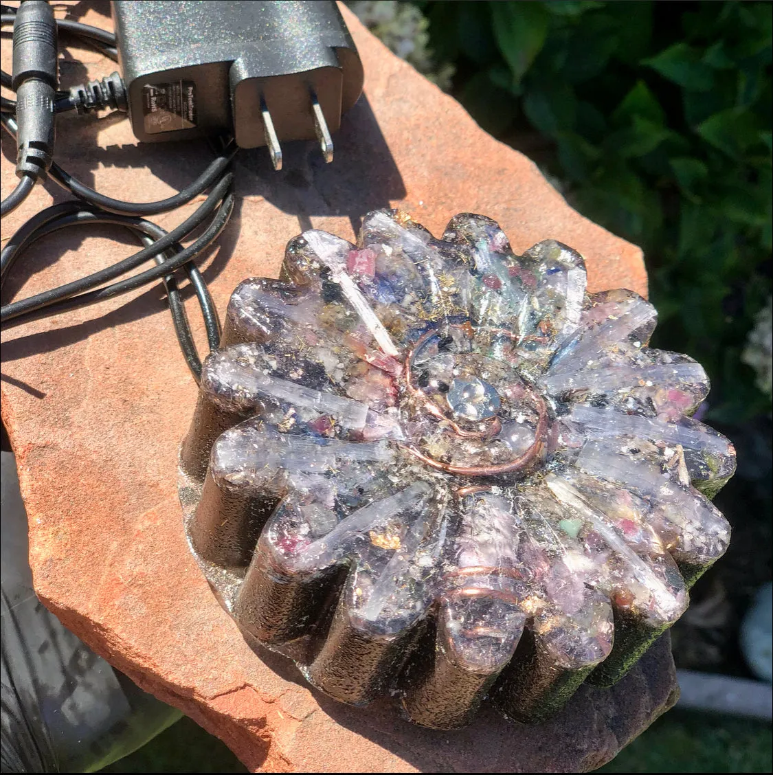 The “Flower Equalizer” 15 Hz Radionics Charging Plate- 17 oz, 4.25” diameter, 1.5” height