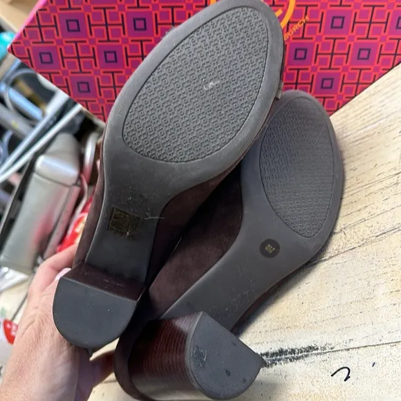 Tory Burch Brown Suede Miller Pumps Size 8
