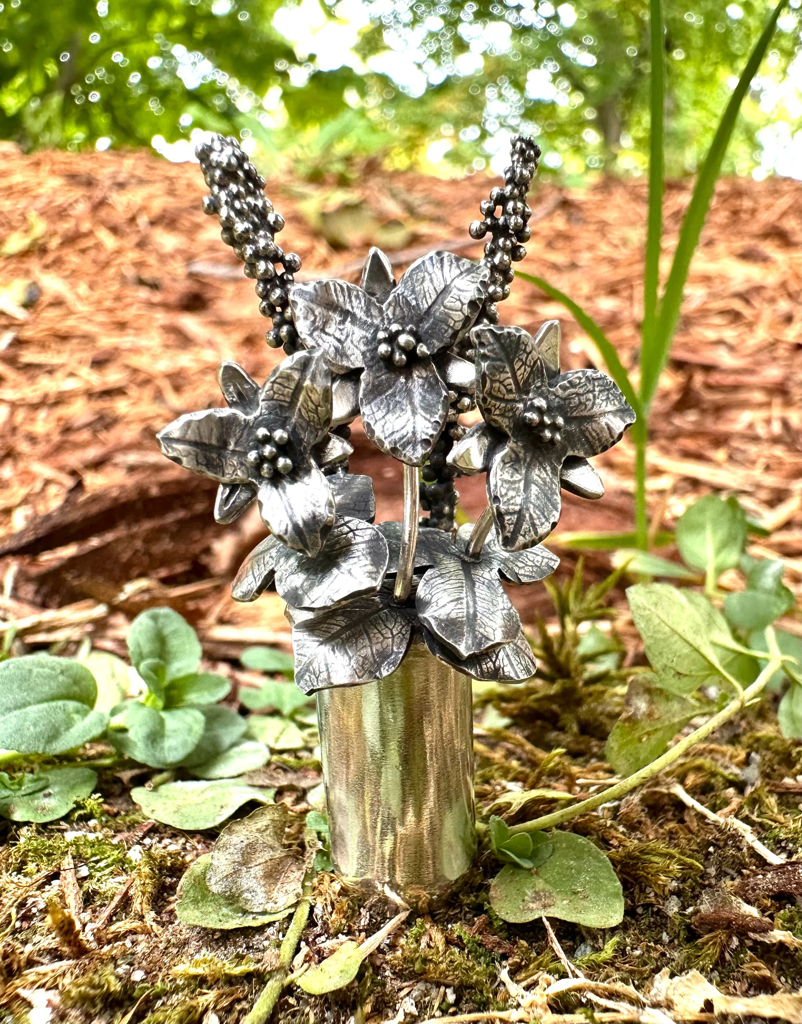 Trillium Vase Necklace