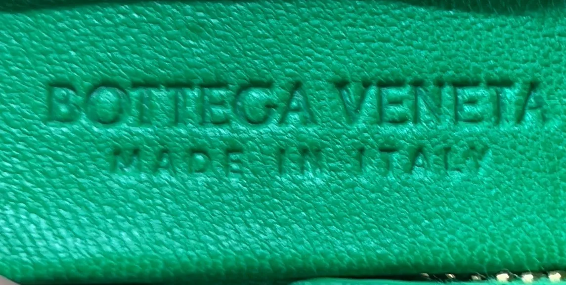 Turn Pouch Intrecciato Nappa Small
