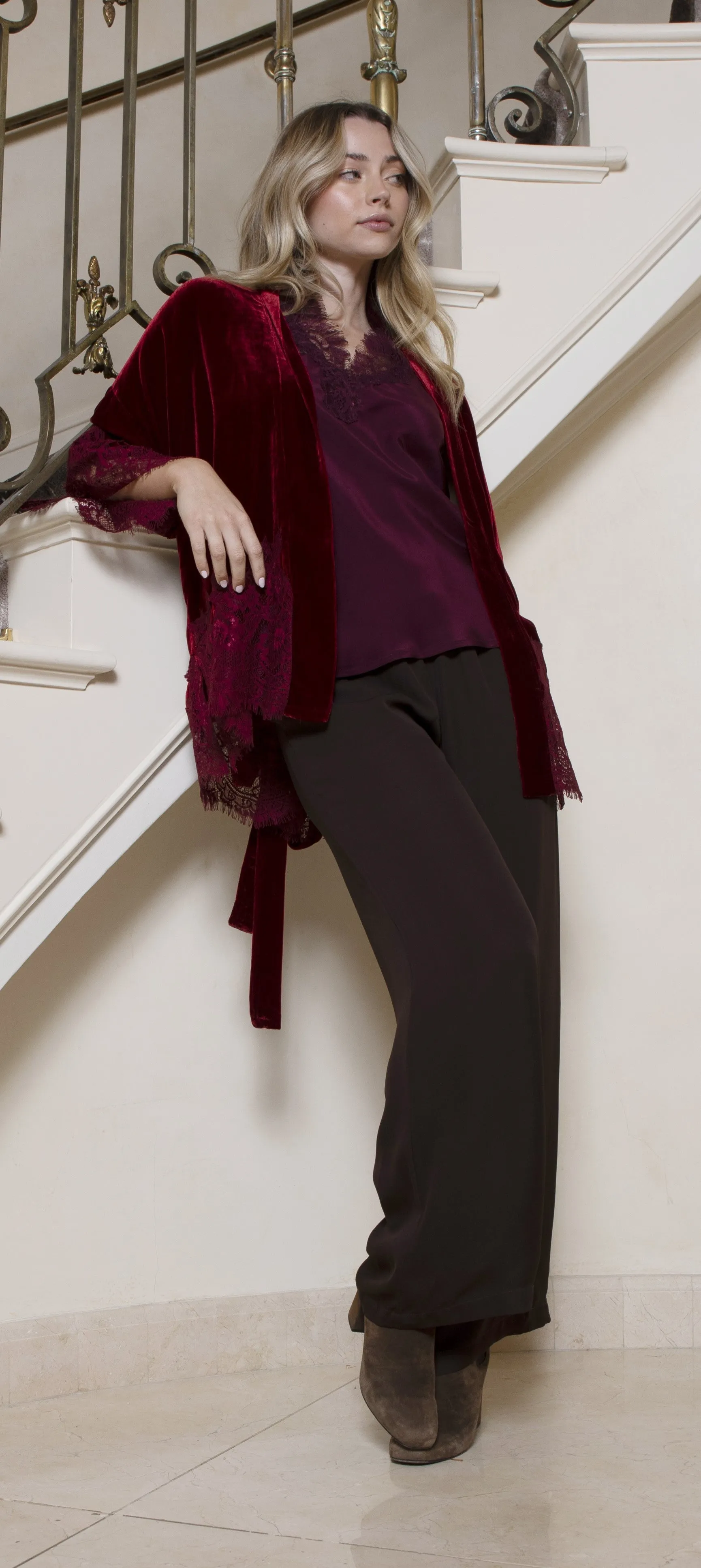 Velvet Coco Lace Kimono Dalia Red