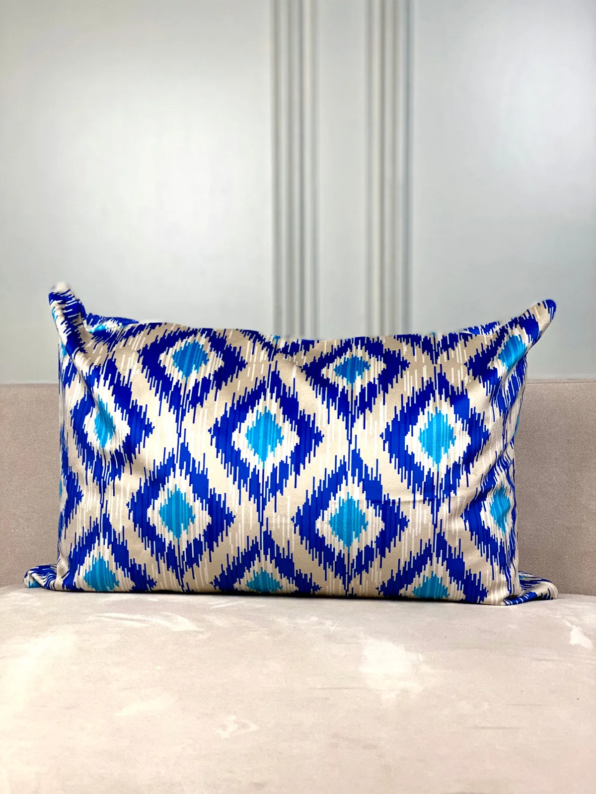 Velvet Diamond Sky Lumbar Pillow Cover