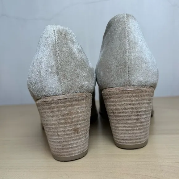 Vince Hamilton Clay Suede Italian Leather Booties Neutral Beige Classic Block