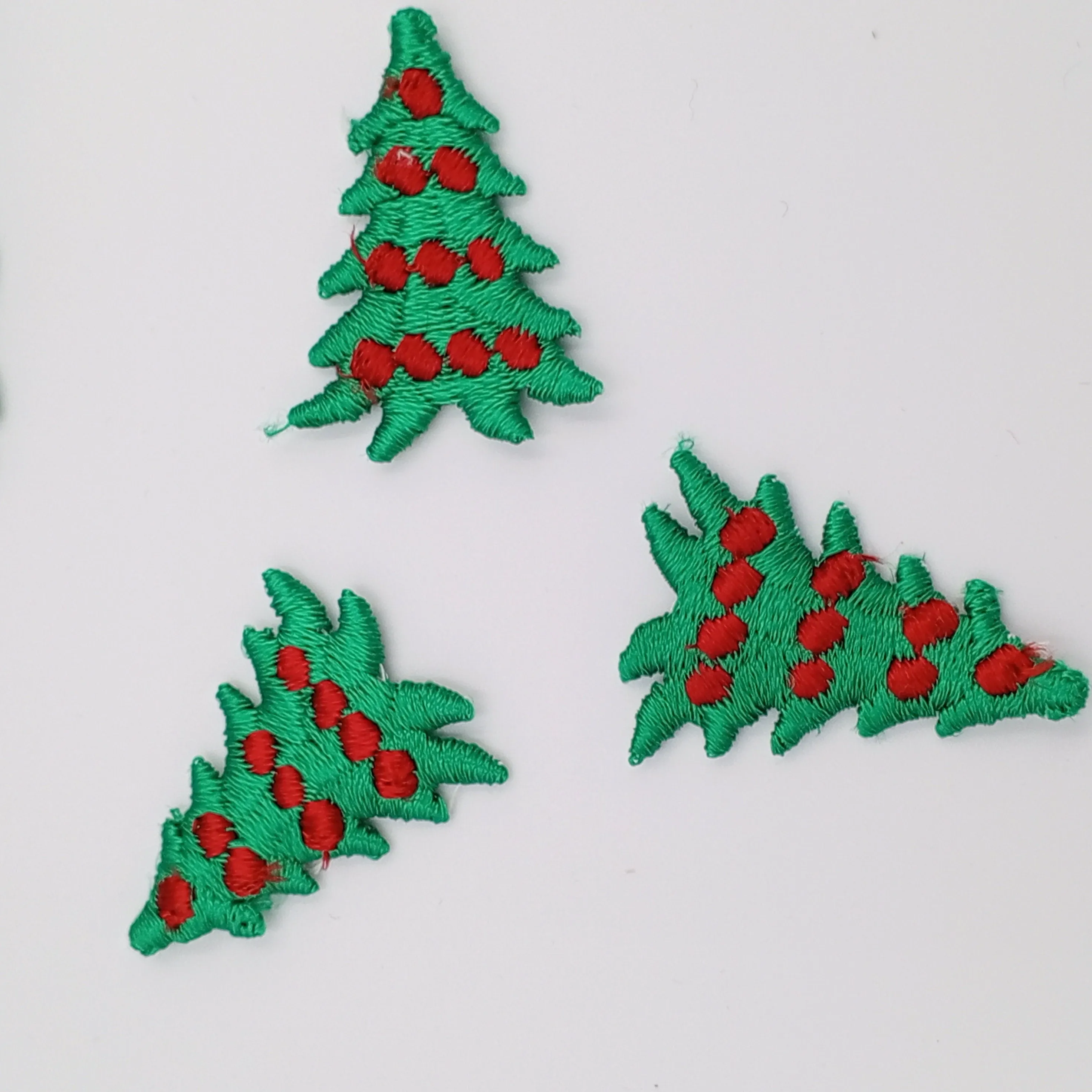 VINTAGE applique red green Christmas tree Patches #352
