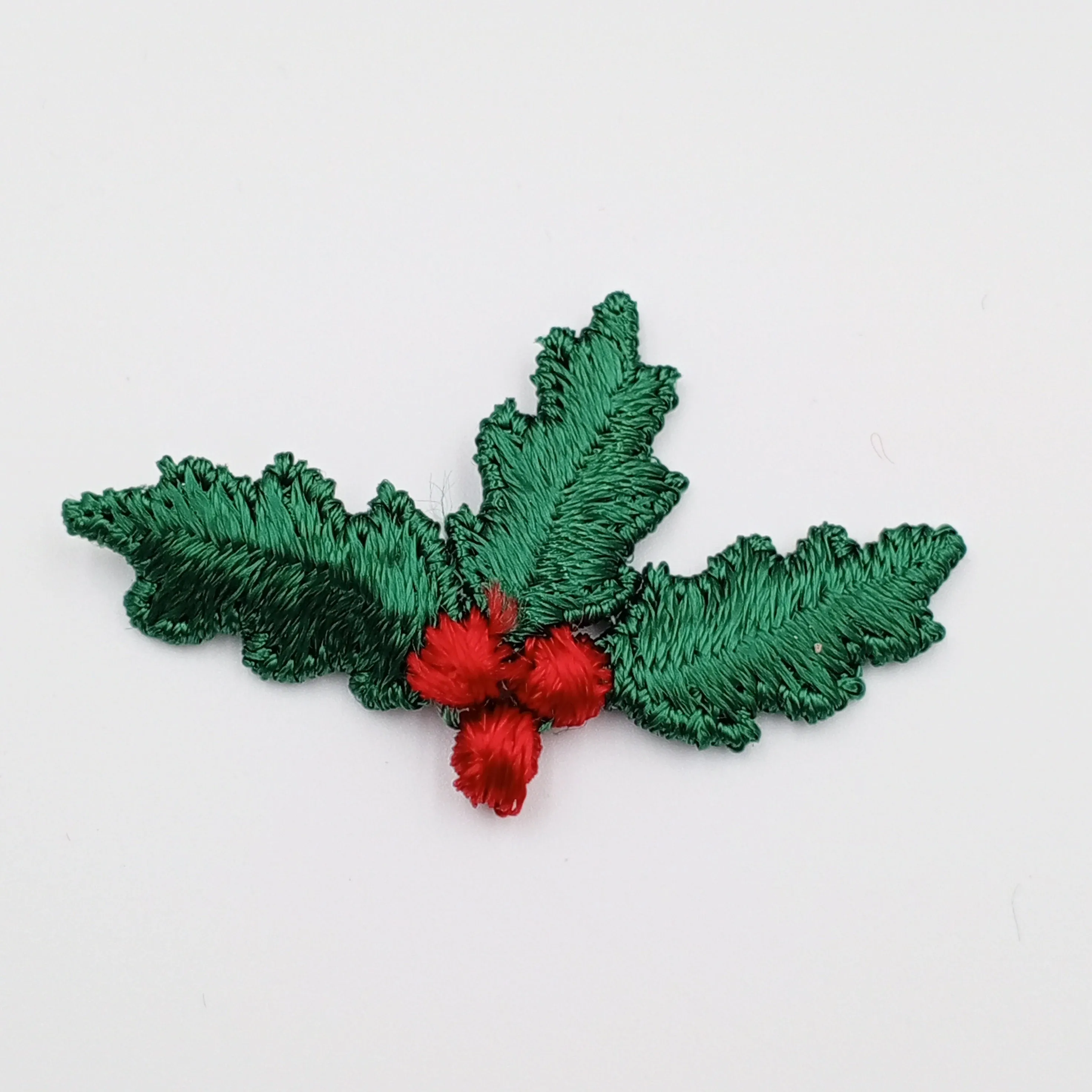 VINTAGE applique red green mistletoe Christmas Patches #351