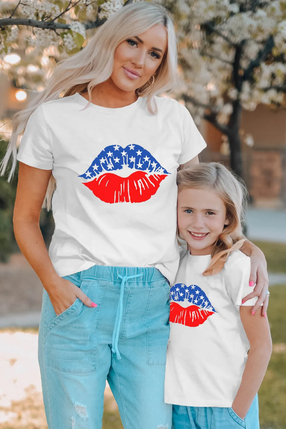 White Family Matching Mom's American Flag Lip Print Short Sleeve T Shirt