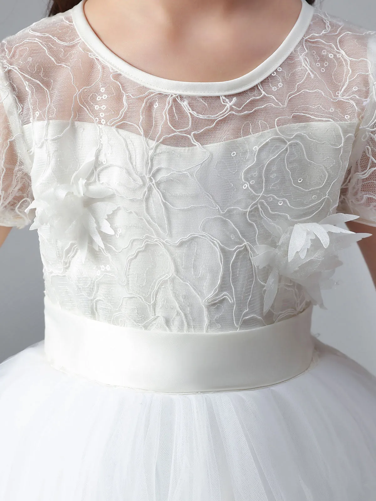 White Jewel Neck Short Sleeves Flowers Embellishment Tulle Lace Kids Social Party Dresses