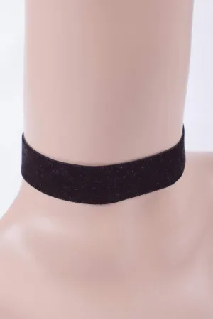 Wide Velvet Choker