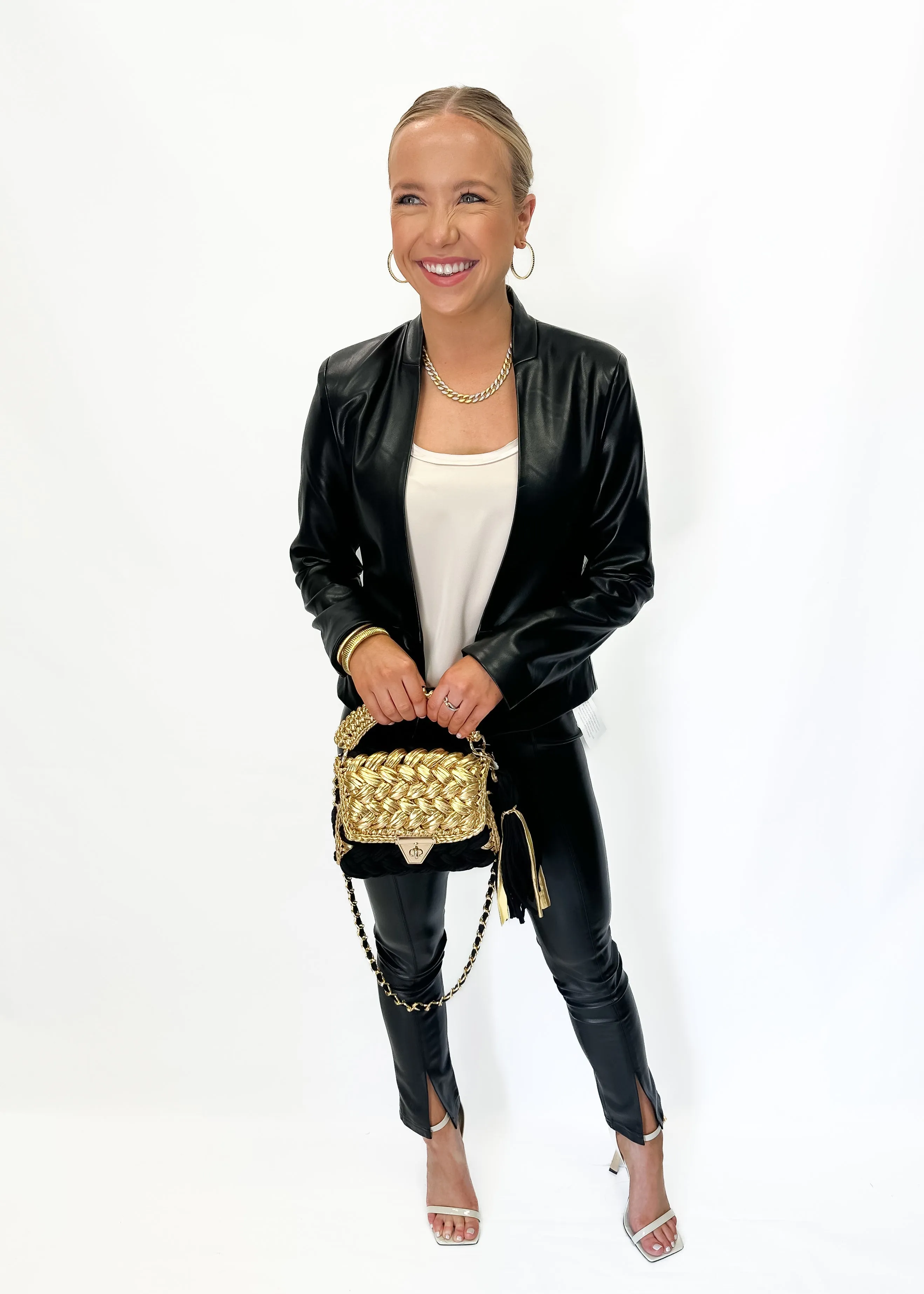 Wolf & Willa Bliss 2 Crocheted Bag with Gold Flap - Black